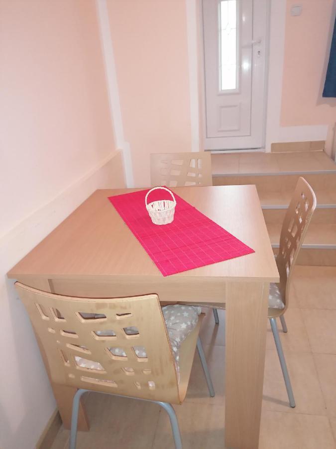 Apartman Km Dordevic Soko Banja Exterior foto